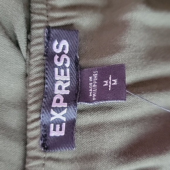 Express Olive Green Ruffle Tank Top / M. - Picture 3 of 9